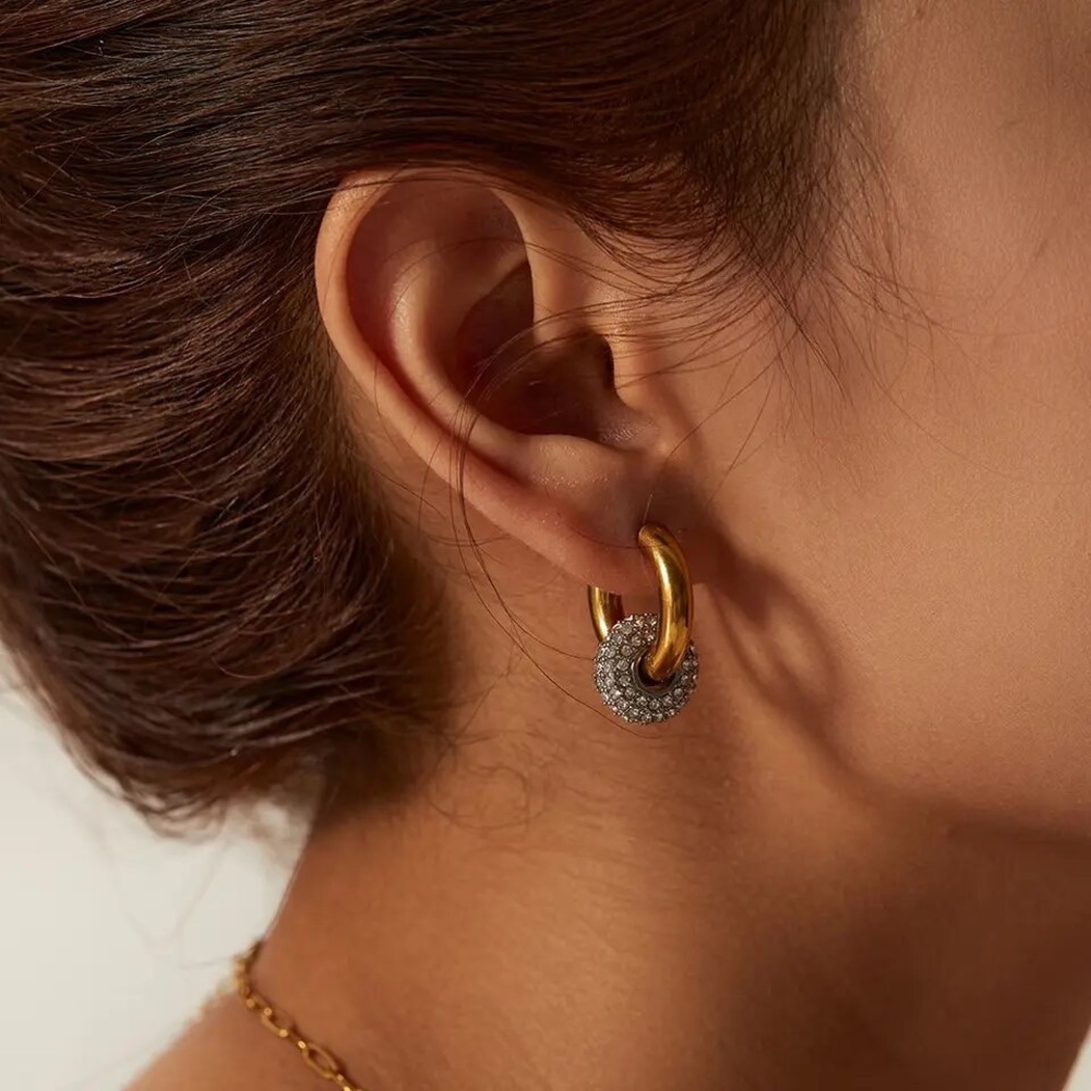 18k gold plated  cubic zirconium double hoop earring